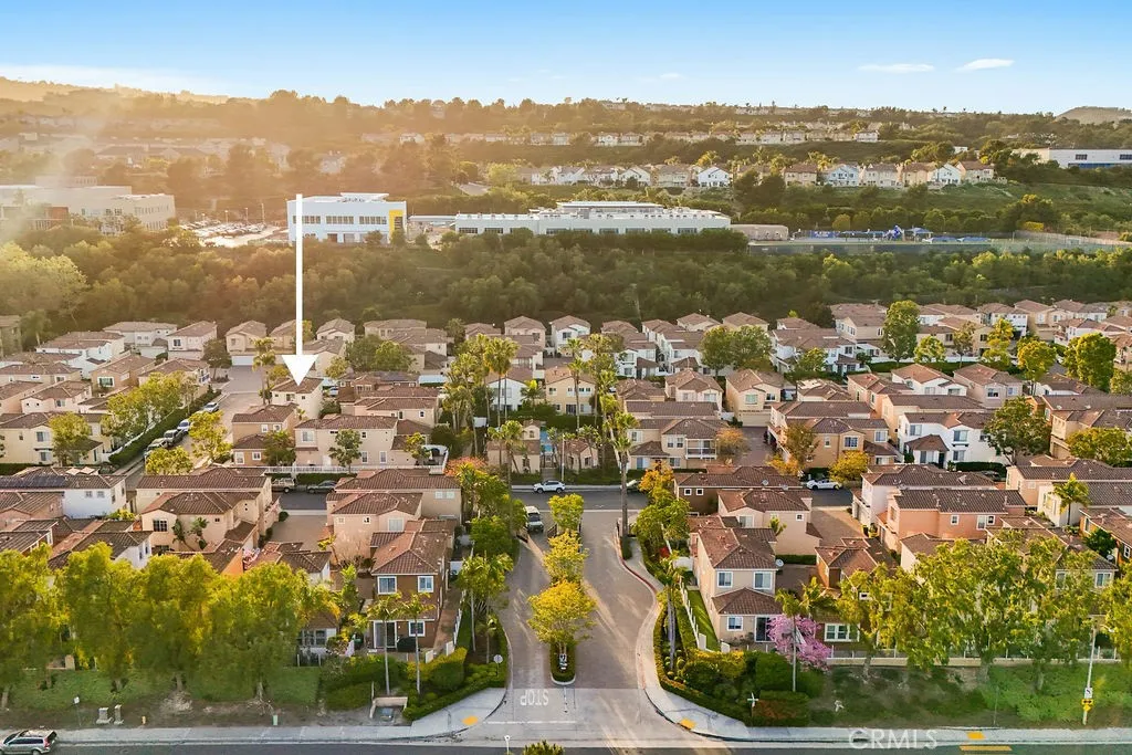 199 Las Flores, Aliso Viejo, California 92656 home-pic-34