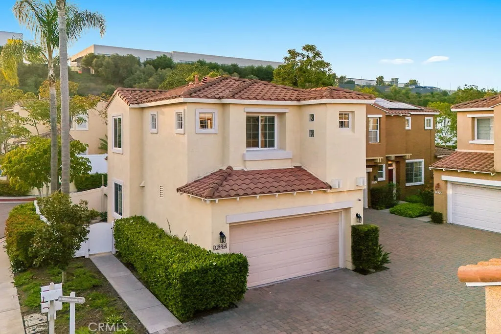 199 Las Flores, Aliso Viejo, California 92656 home-pic-0