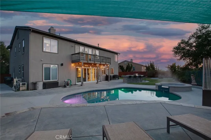 610 Ridgemont Circle, Escondido, California 92027