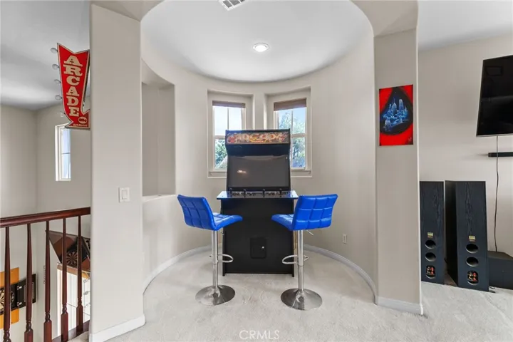 610 Ridgemont Circle, Escondido, California 92027