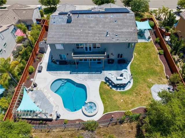 610 Ridgemont Circle, Escondido, California 92027