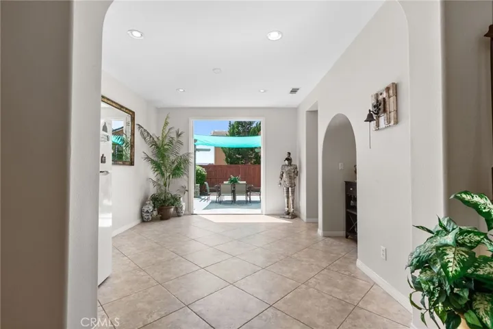 610 Ridgemont Circle, Escondido, California 92027