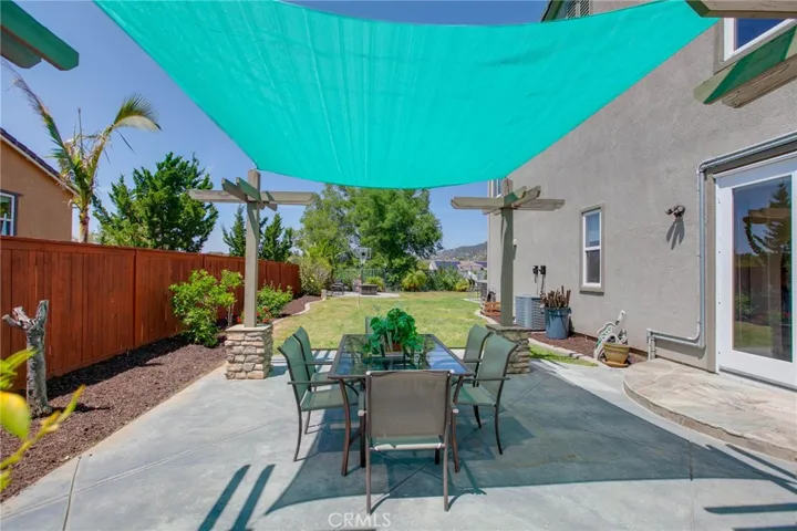 610 Ridgemont Circle, Escondido, California 92027