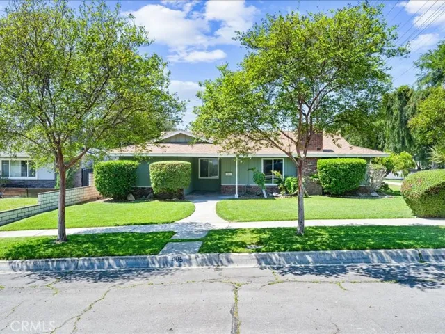 405 S Shasta Way, Upland, California 91786
