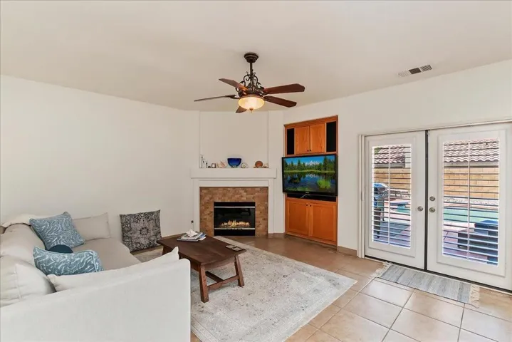 13-Family Room