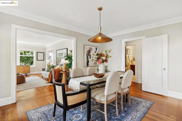 1869 San Ramon Ave, Berkeley, California 94707