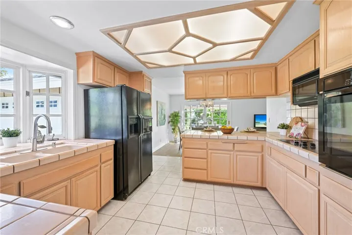 5061 W Knoll Drive, Yorba Linda, California 92886