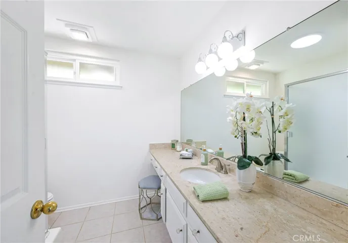 5061 W Knoll Drive, Yorba Linda, California 92886