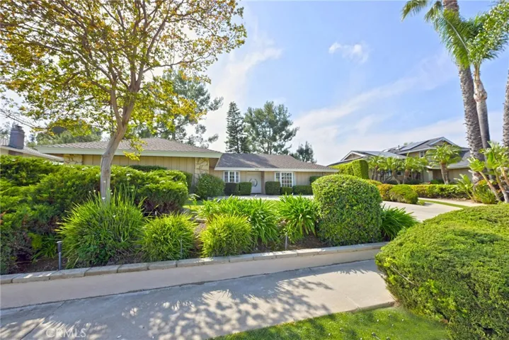 5061 W Knoll Drive, Yorba Linda, California 92886