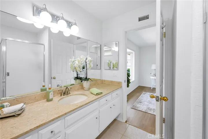 5061 W Knoll Drive, Yorba Linda, California 92886