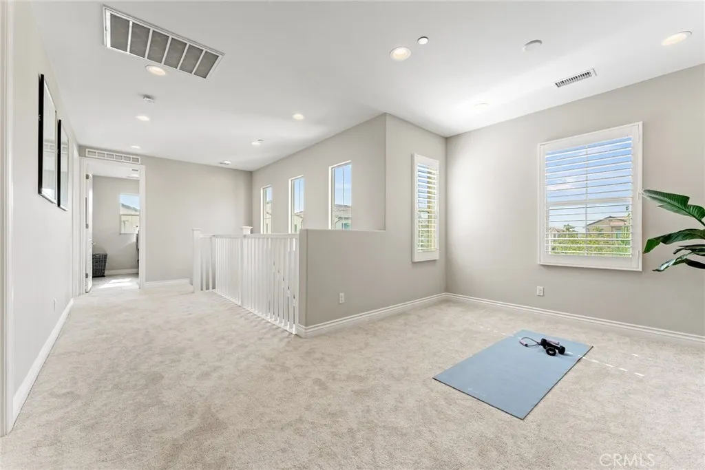227 Gaspar, Irvine, California 92618 home-pic-14