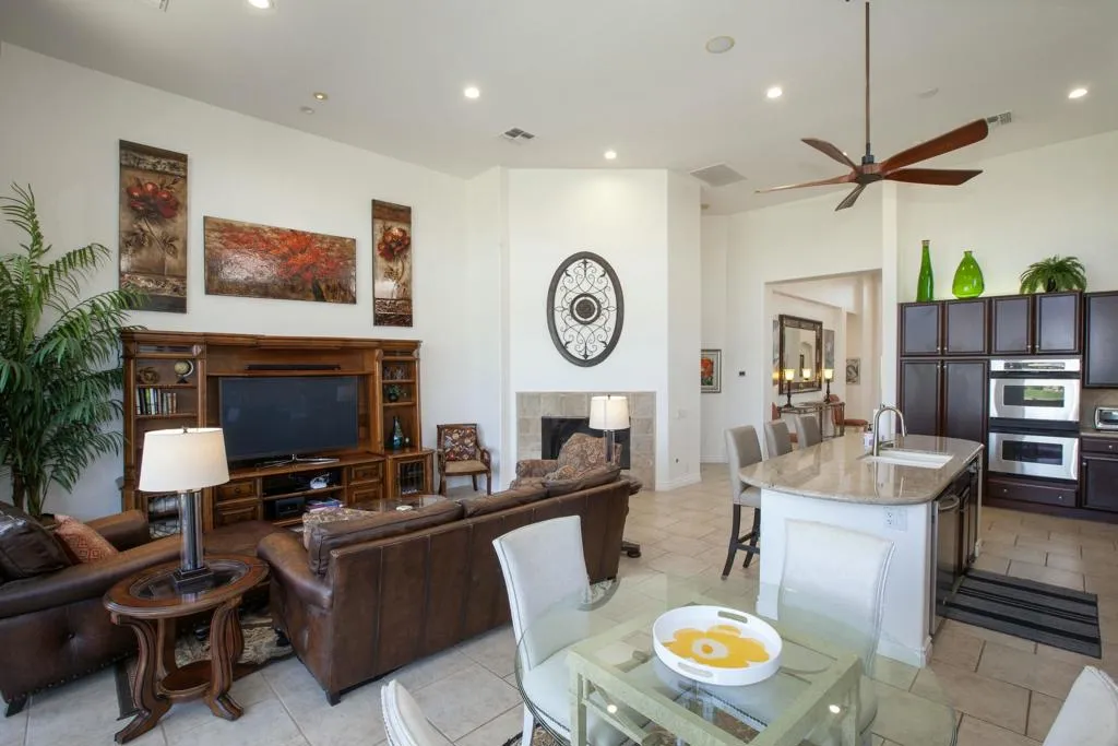 49940 Mission Drive West Drive, La Quinta, California 92253 home-pic-11