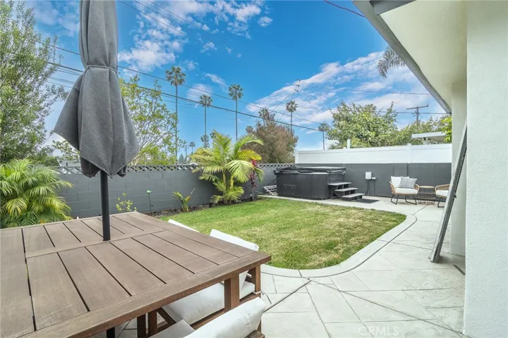 7662 Quebec Drive, Huntington Beach, California 92648