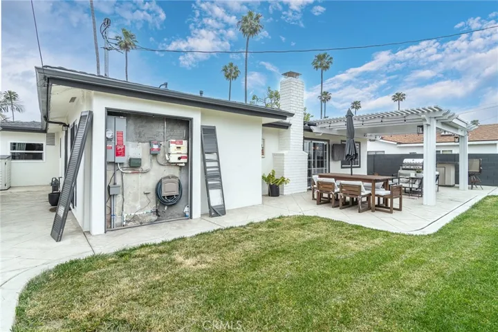 7662 Quebec Drive, Huntington Beach, California 92648