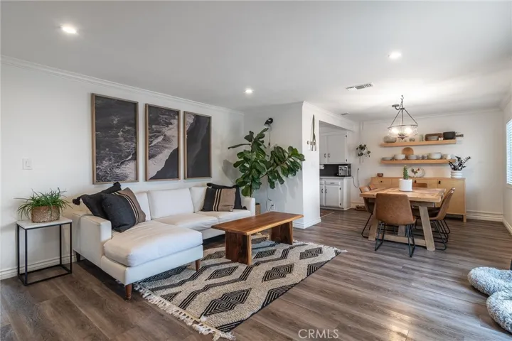 7662 Quebec Drive, Huntington Beach, California 92648