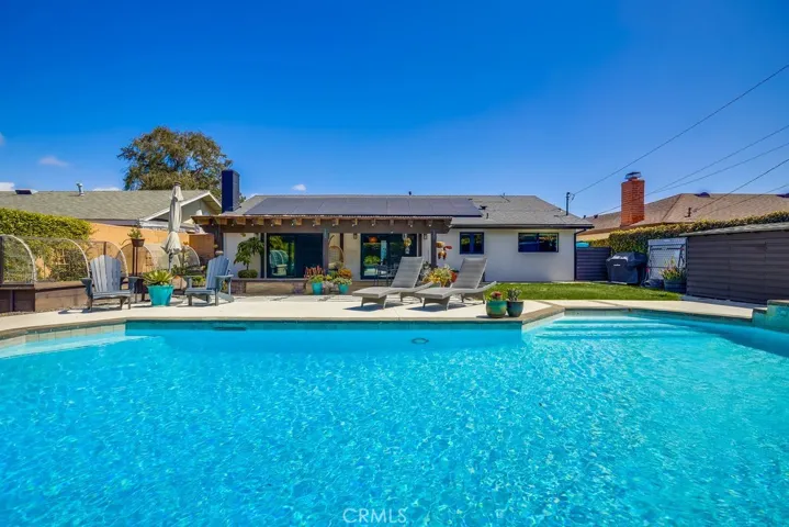 18359 Tamarind Street, Fountain Valley, California 92708