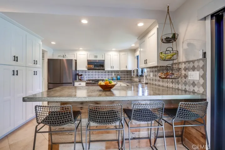 18359 Tamarind Street, Fountain Valley, California 92708