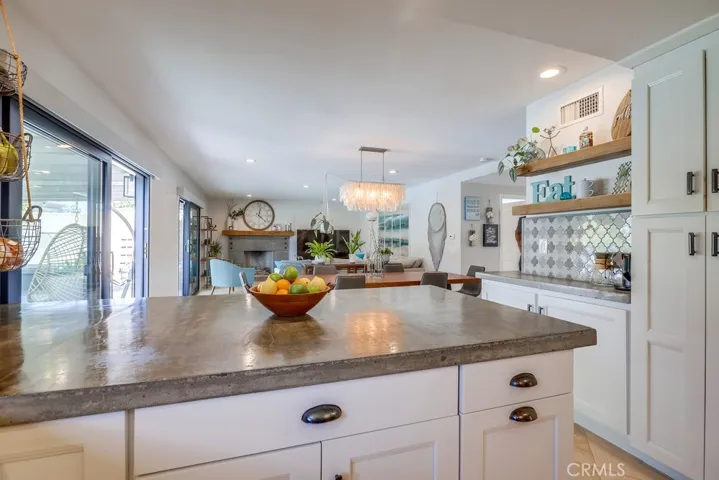 18359 Tamarind Street, Fountain Valley, California 92708