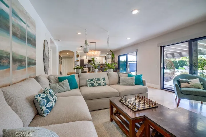 18359 Tamarind Street, Fountain Valley, California 92708