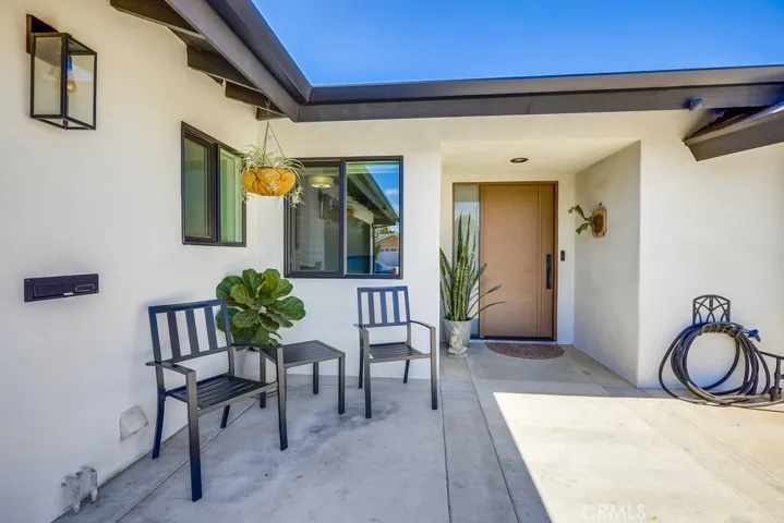 18359 Tamarind Street, Fountain Valley, California 92708