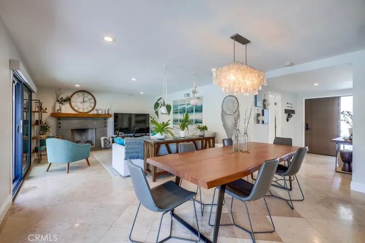 18359 Tamarind Street, Fountain Valley, California 92708