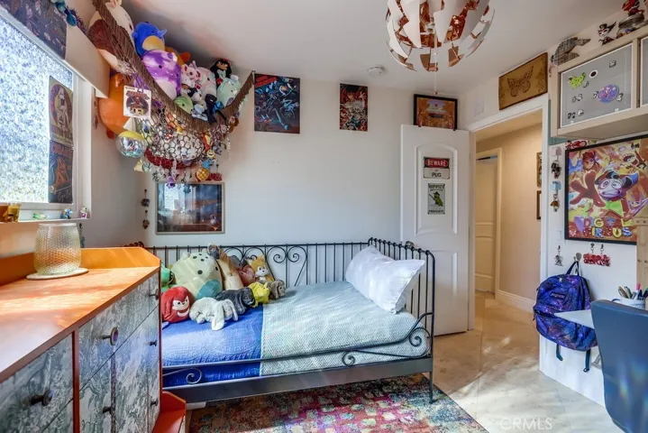 18359 Tamarind Street, Fountain Valley, California 92708