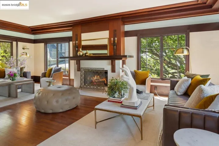 1130 Shattuck Ave, Berkeley, California 94707