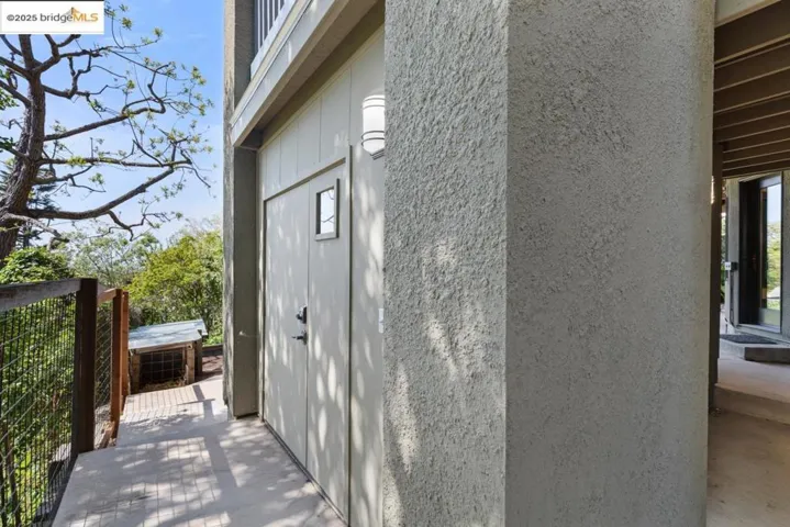 1130 Shattuck Ave, Berkeley, California 94707