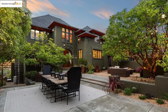 1130 Shattuck Ave, Berkeley, California 94707