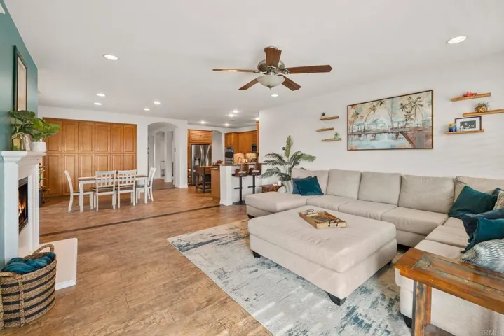 25111 Cedar Ridge Court, Wildomar, California 92595