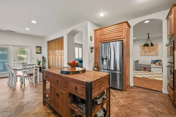 25111 Cedar Ridge Court, Wildomar, California 92595