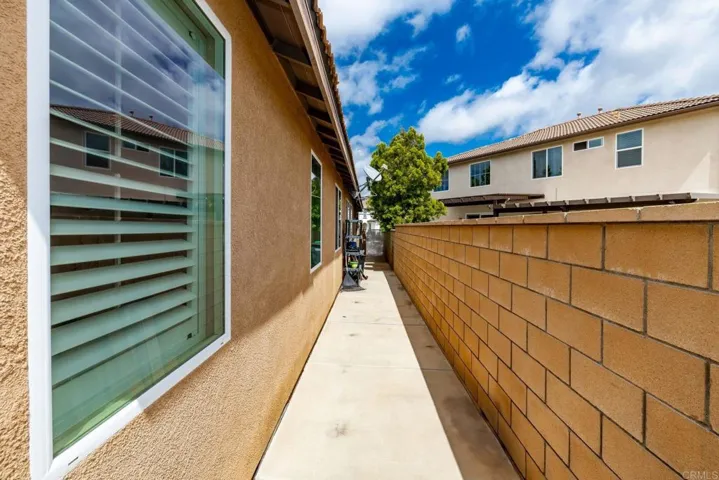 25111 Cedar Ridge Court, Wildomar, California 92595