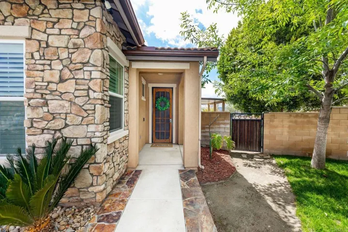 25111 Cedar Ridge Court, Wildomar, California 92595