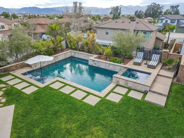 25111 Cedar Ridge Court, Wildomar, California 92595