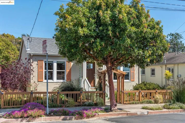 720 35th St, Richmond, California 94805