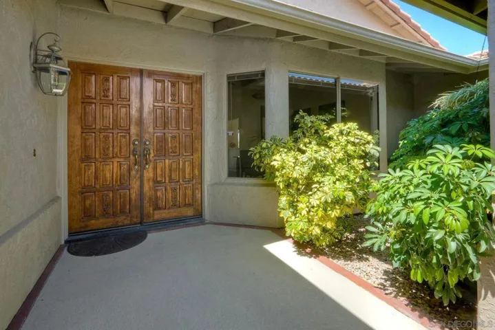 18222 Via Guadalmina, San Diego, California 92128