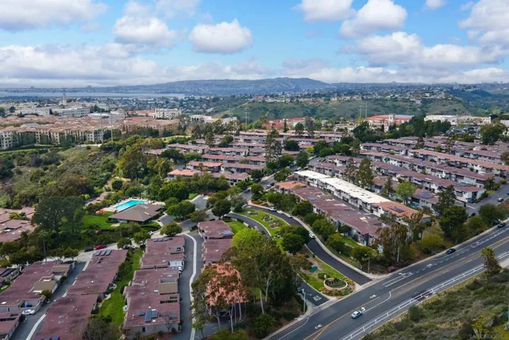 6255 Caminito Marcial, San Diego, California 92111