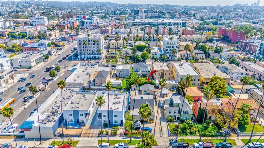 236 N Catalina Street, Los Angeles, California 90004 home-pic-20