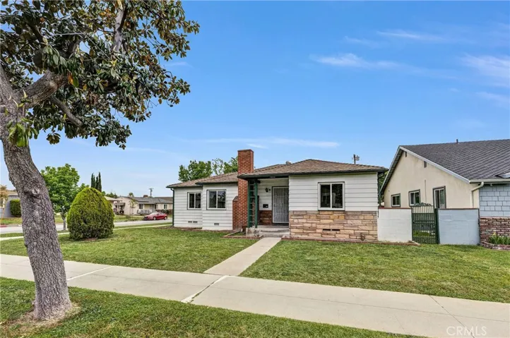 1600 S Vega Street, Alhambra, California 91801
