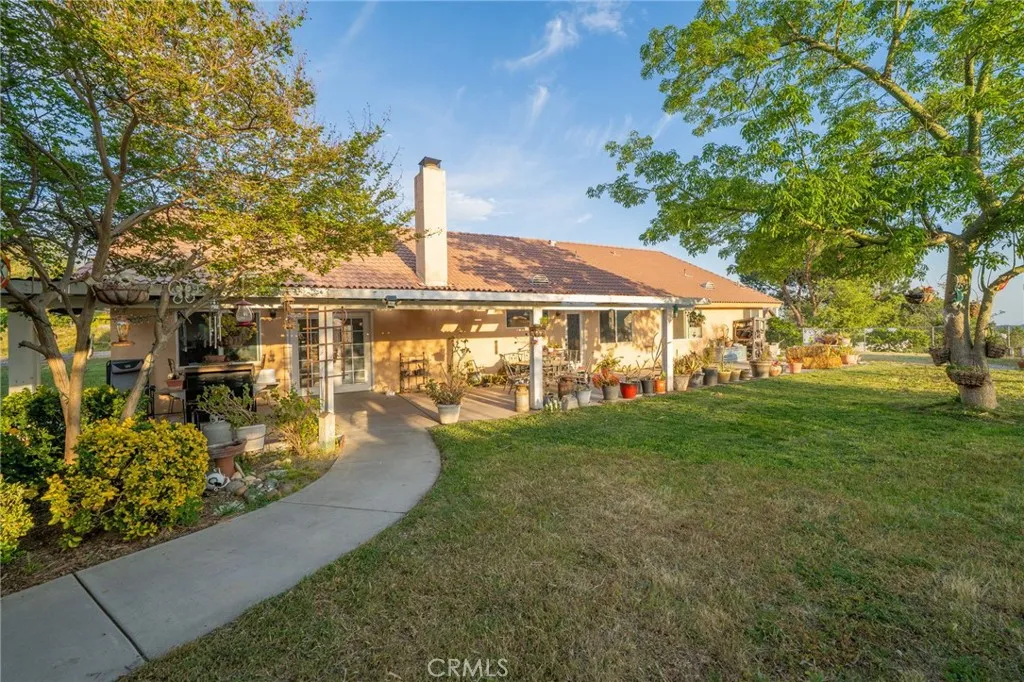 1108 Richmond Hill Court, San Bernardino, California 92407 home-pic-32