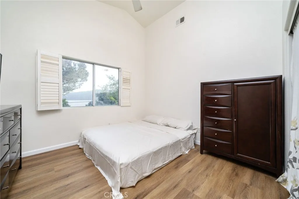 1108 Richmond Hill Court, San Bernardino, California 92407 home-pic-24
