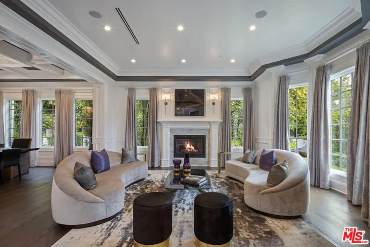 1495 Capri Drive, Pacific Palisades, California 90272