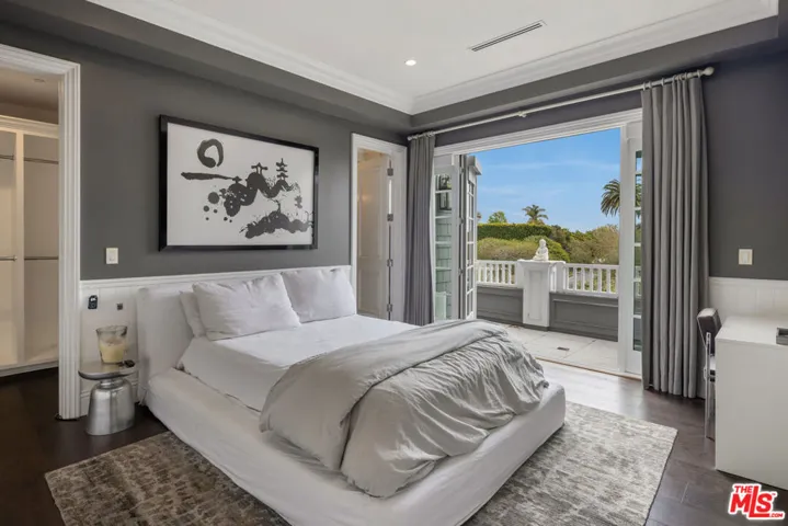 1495 Capri Drive, Pacific Palisades, California 90272