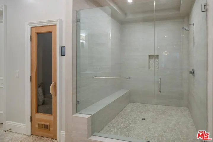 1495 Capri Drive, Pacific Palisades, California 90272