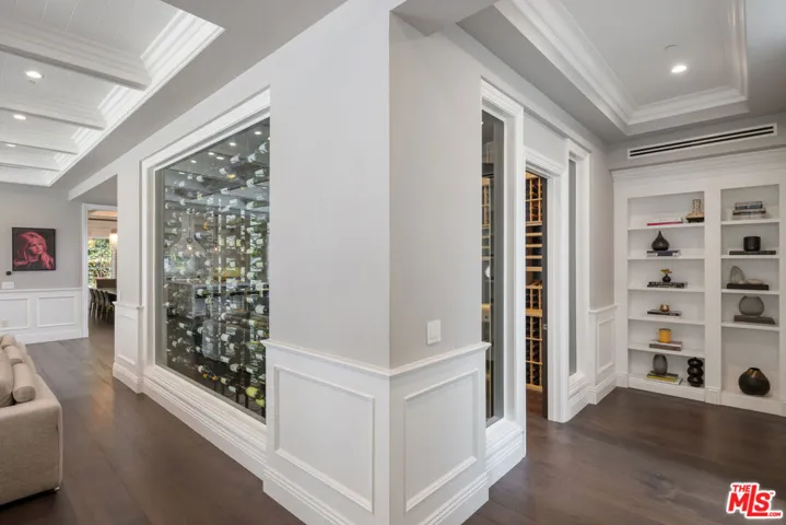 1495 Capri Drive, Pacific Palisades, California 90272