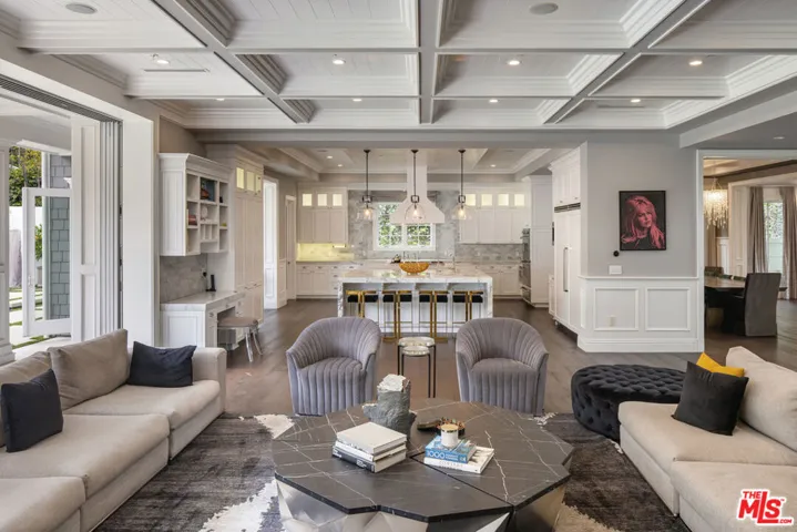 1495 Capri Drive, Pacific Palisades, California 90272