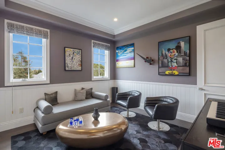 1495 Capri Drive, Pacific Palisades, California 90272