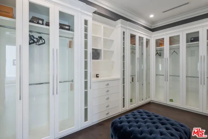1495 Capri Drive, Pacific Palisades, California 90272