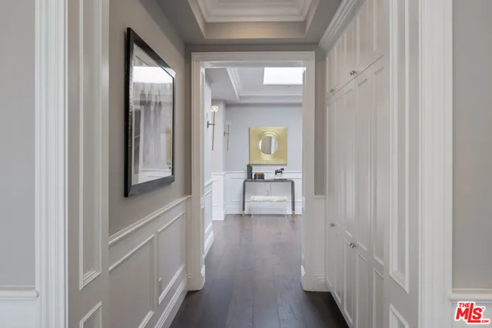 1495 Capri Drive, Pacific Palisades, California 90272