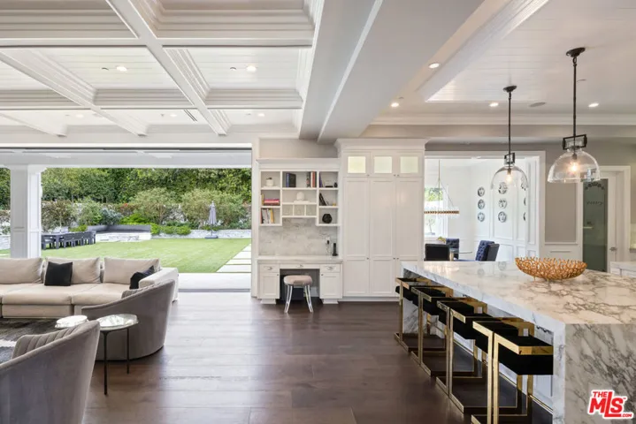 1495 Capri Drive, Pacific Palisades, California 90272